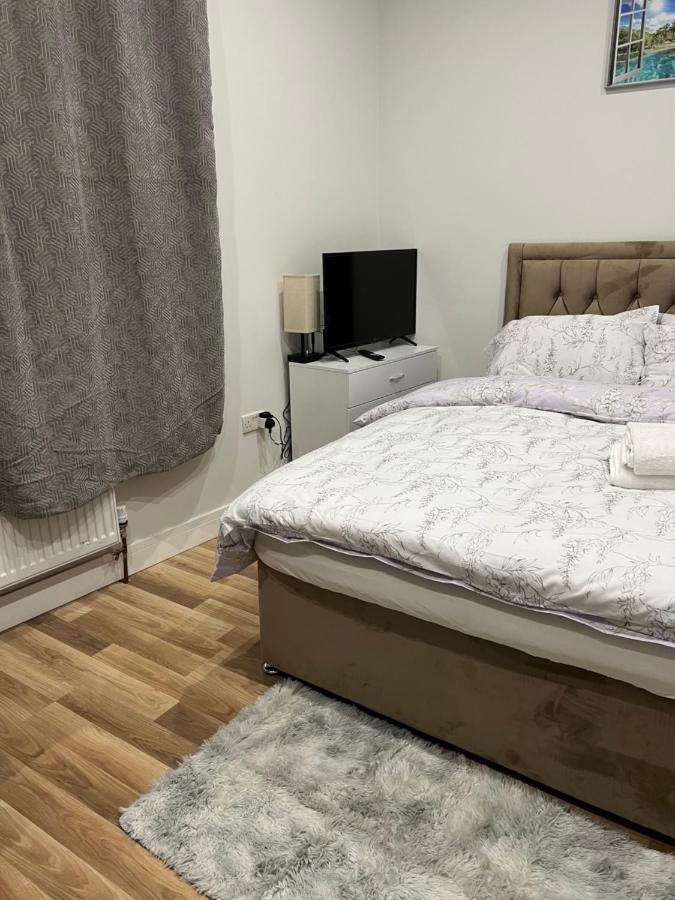 The Grande Residence - Close To Central London & Next To Northfield Tube Station Hanwell Luaran gambar
